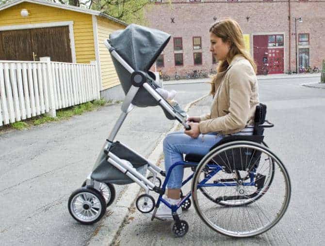 barnvagn för rullstolsburna