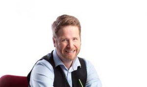 “Jag har ett skrynkligt ess i rockärmen, min cp-skada”