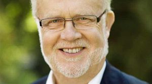 Kräver statligt ansvar för elever med hörselskada