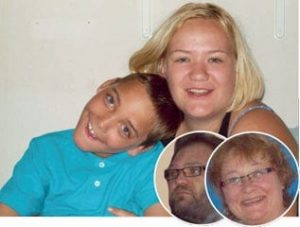 Hela familjen jagar hjälpmedel och nya kontakter på populär mässa